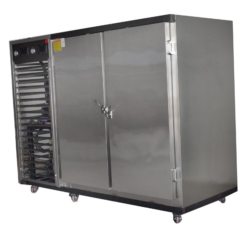 Air cooling low temperature freezer
