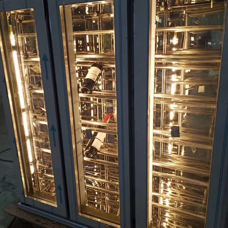 Split wine cabinet