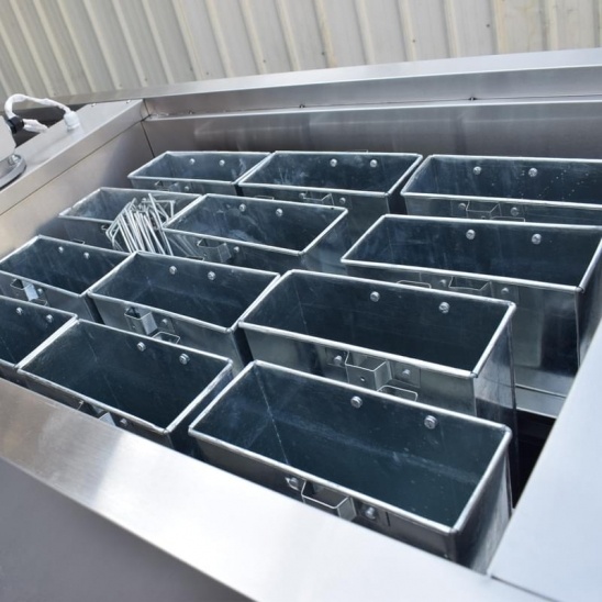 De haute qualité de vente chaude de 24 mode d'acier inoxydable de la glace du bloc faisant la machine 